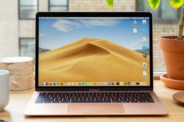 Design and screen Macbook Air 2020 - luxury and sophistication